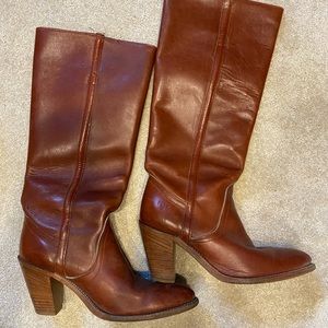 Frye 7110 boots